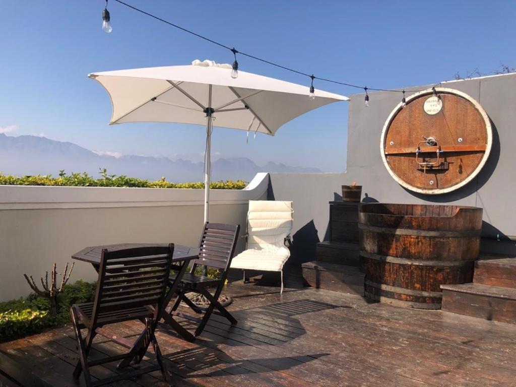 Bakenhof Winelands Lodge Paarl Bagian luar foto